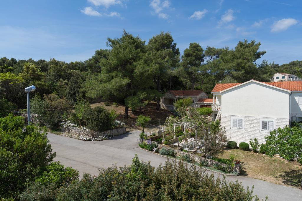 Medvinjak Apartments Sarah מראה חיצוני תמונה