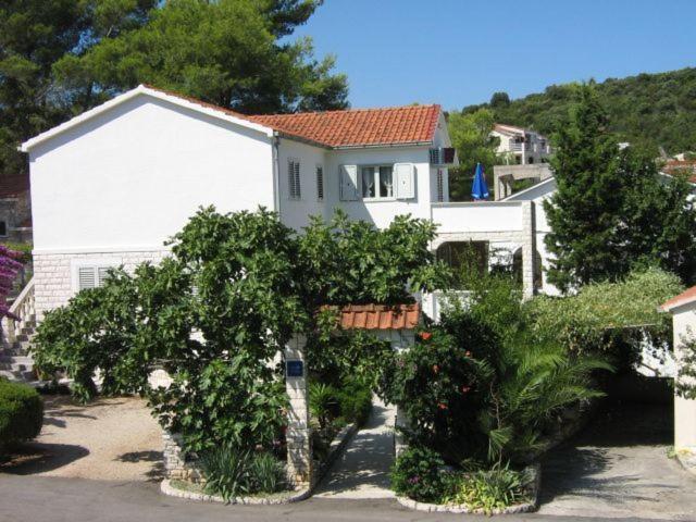 Medvinjak Apartments Sarah מראה חיצוני תמונה